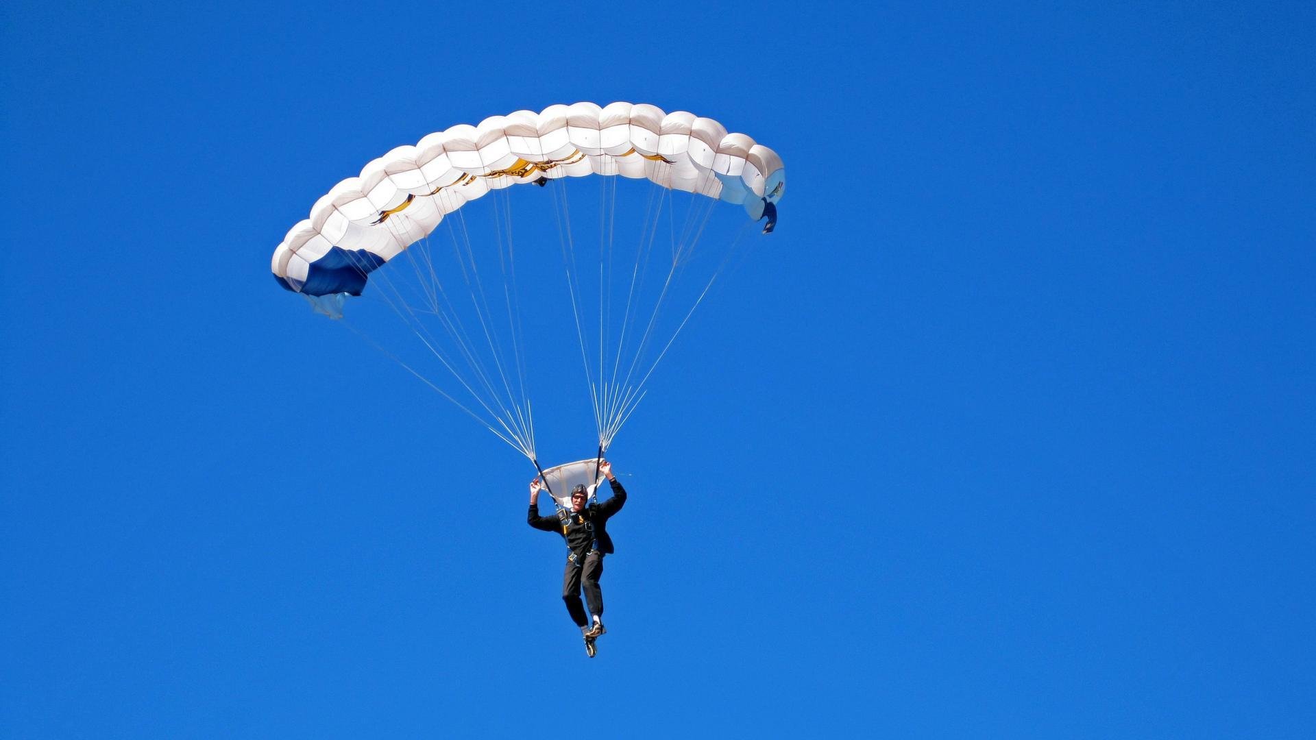 篮球运动员专项技能动作运动控制机制分析，篮球运动技能简介
